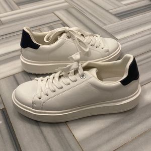 Steve Madden sneakers